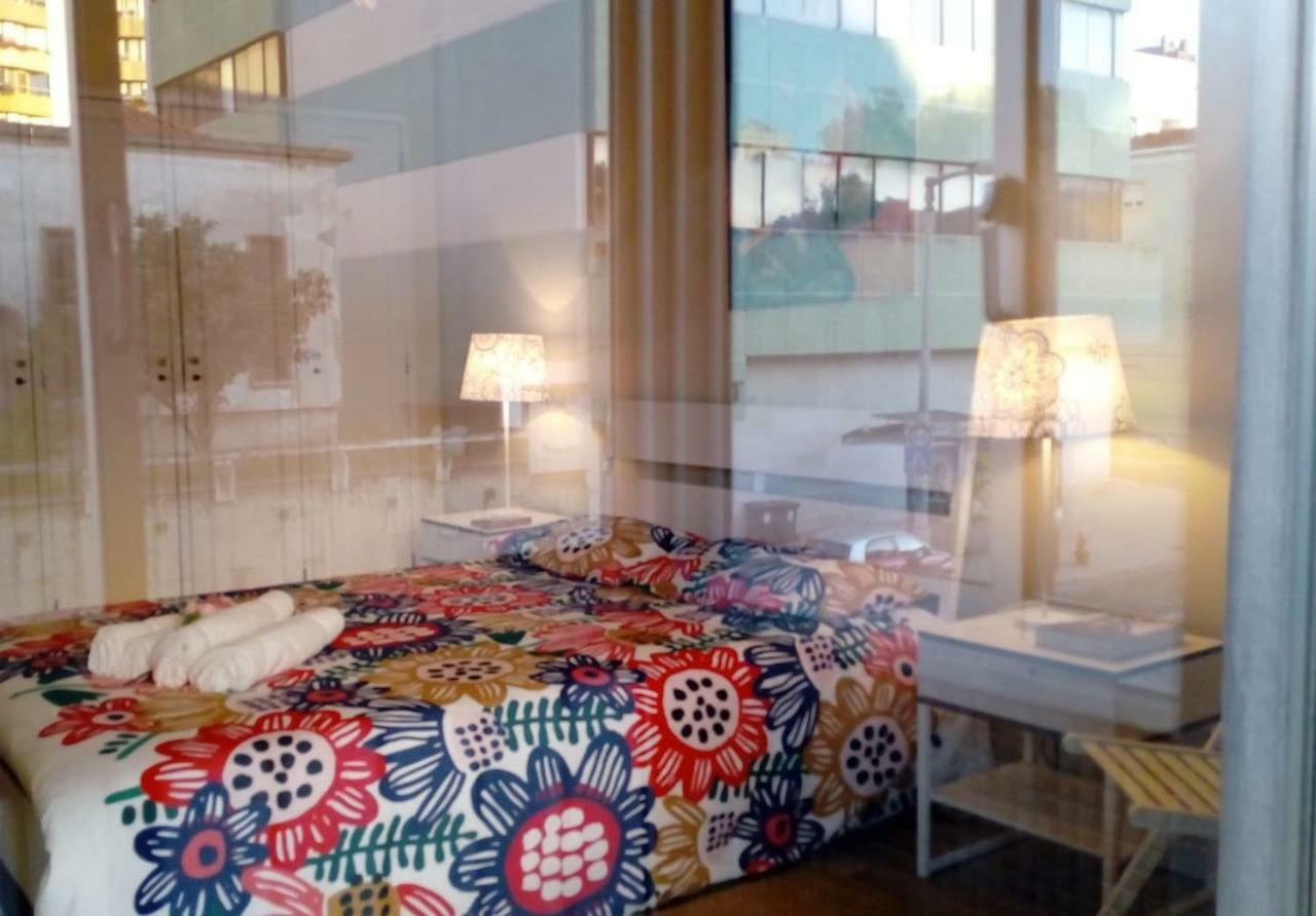 Apartmán Famille Au Coeur De Lisbonne Exteriér fotografie